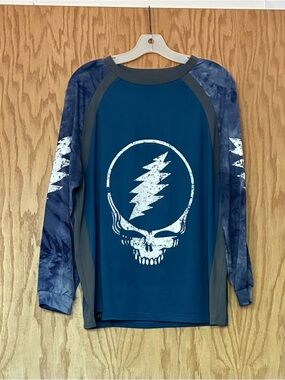 Long-Sleeve Graphic Shirt